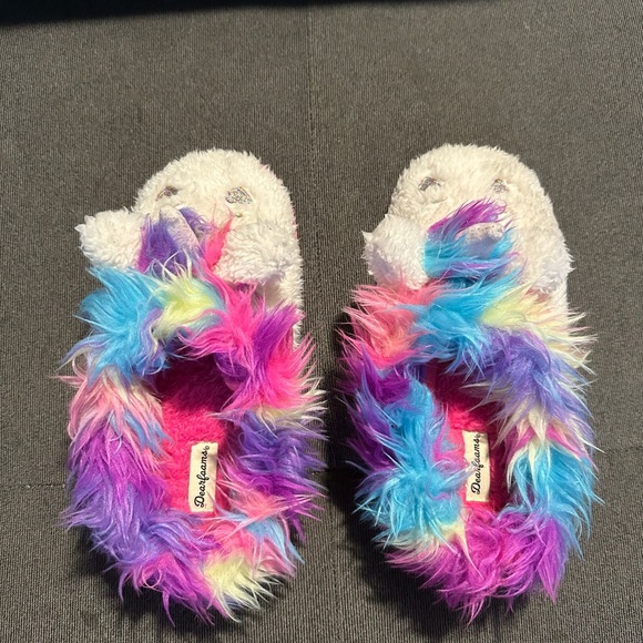 Kids Dearfoams Slippers - Picture 10 of 11